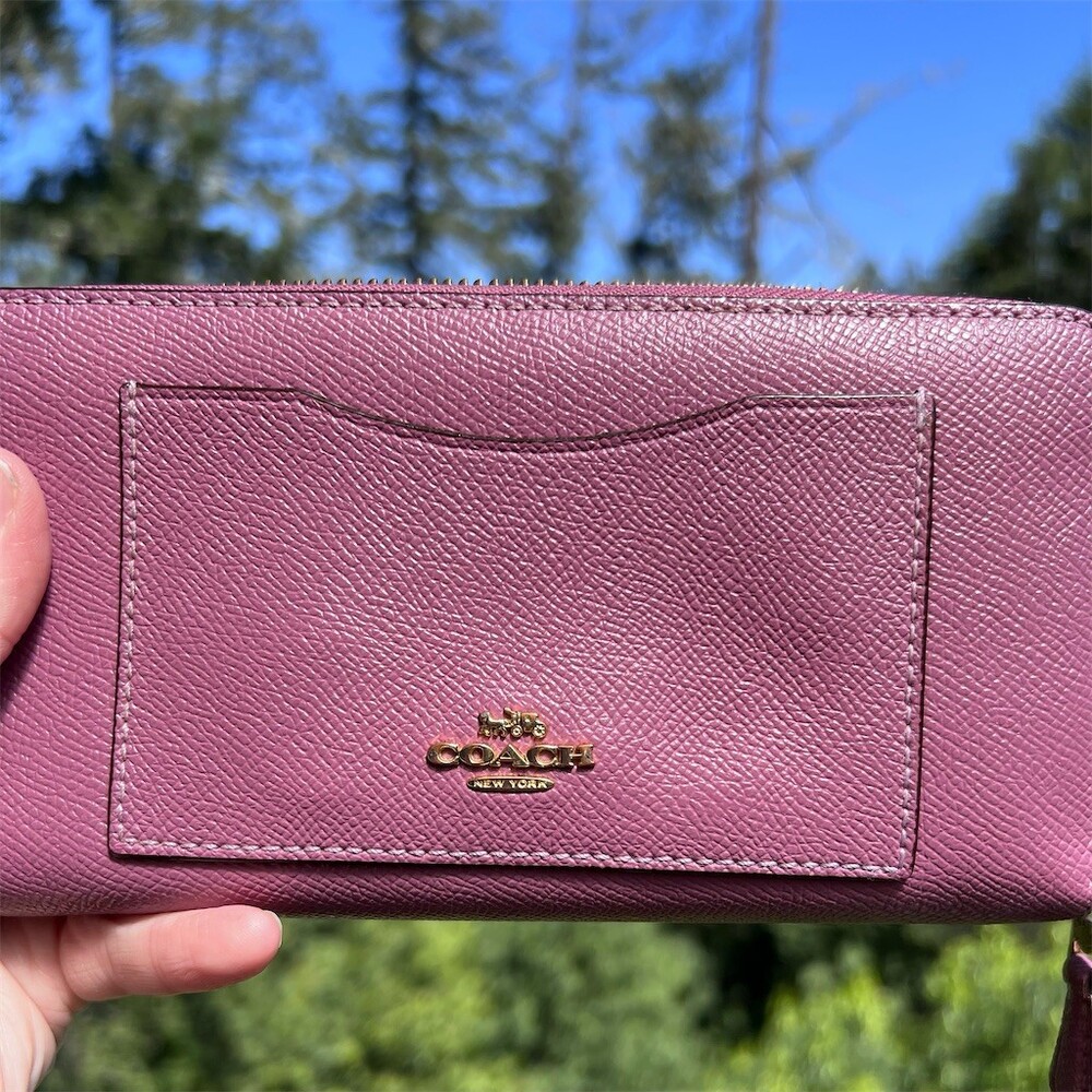 COACH Long Zip-Around Wallet Pink/Pink Crossgrain Leather Gold Hardware - Picture 3 of 13